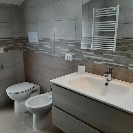 A Casa Di Tetta לינה וארוחת בוקר Telese